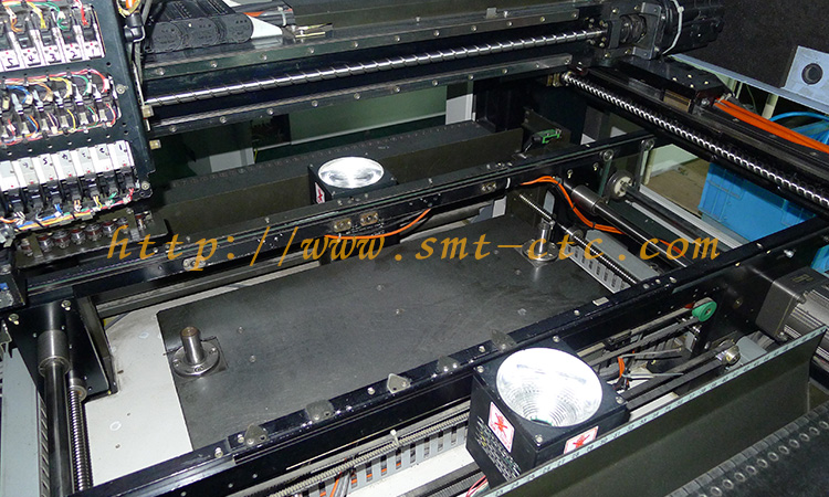 YAMAHA雅馬哈 YV100II（YV100-2）二手貼片機